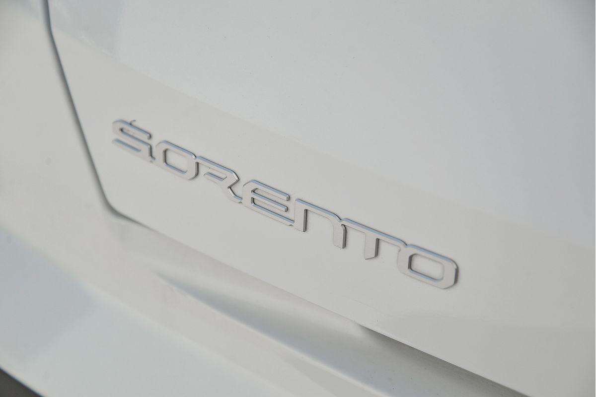 2023 Kia Sorento Sport MQ4