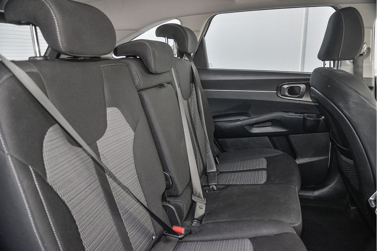 2023 Kia Sorento Sport MQ4