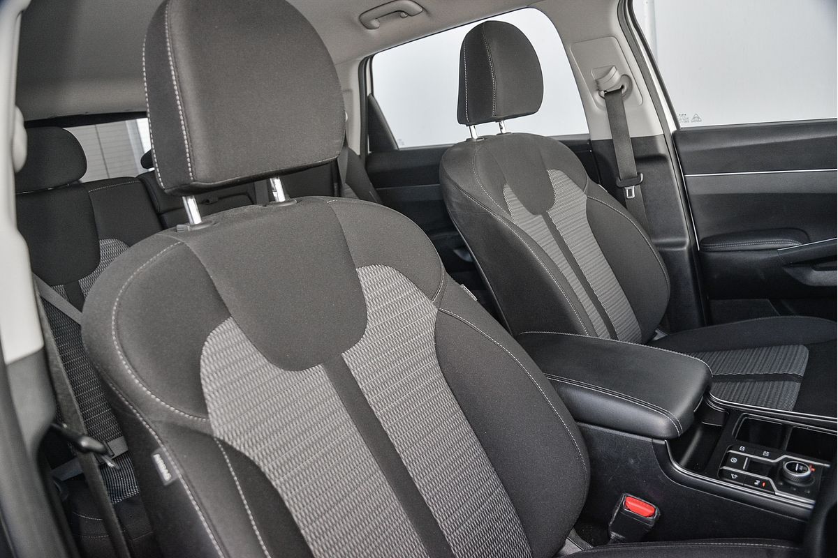 2023 Kia Sorento Sport MQ4