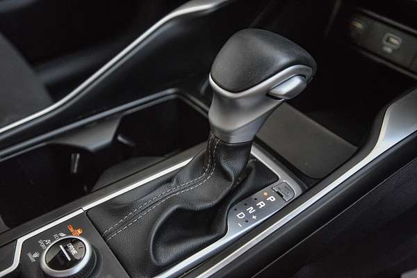 2023 Kia Sorento Sport MQ4