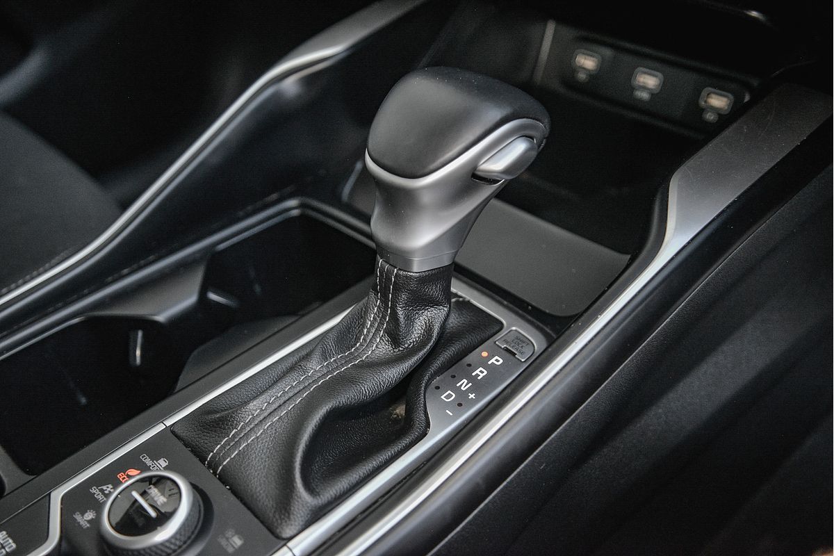 2020 Kia Sorento Sport MQ4