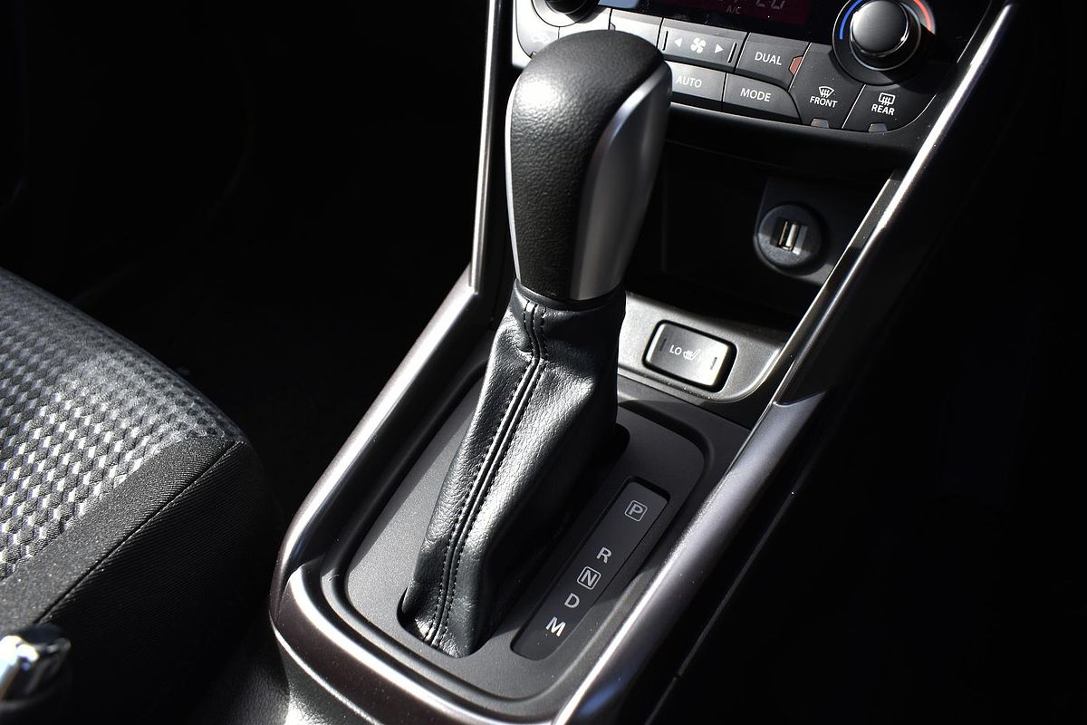 2023 Suzuki S-Cross JYB