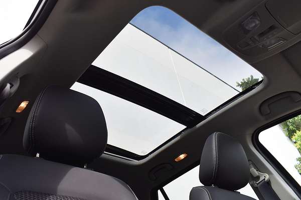 2023 Suzuki S-Cross ALLGRIP Prestige JYB