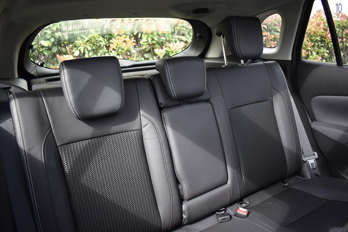 2023 Suzuki S-Cross ALLGRIP Prestige JYB