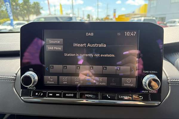 2023 Mitsubishi Outlander ES ZM