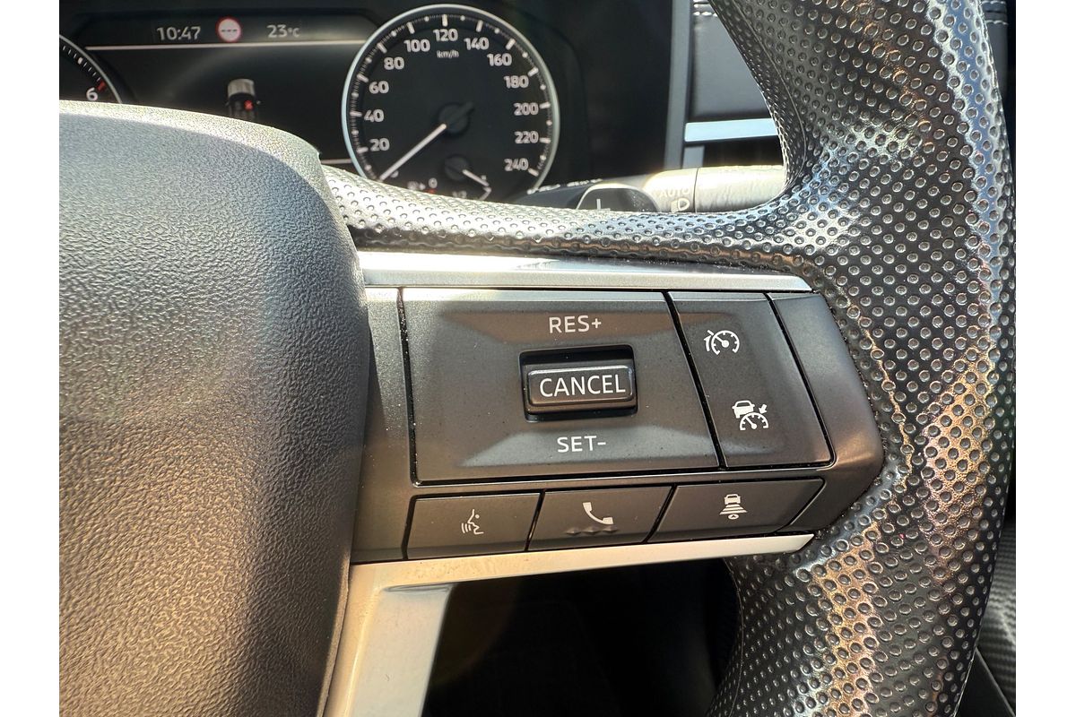 2023 Mitsubishi Outlander ES ZM