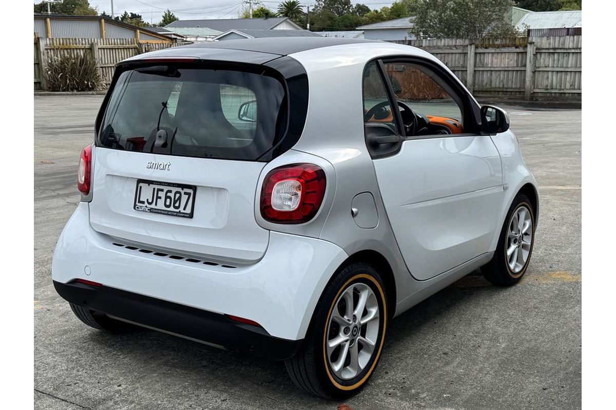 2015 smart FORTWO