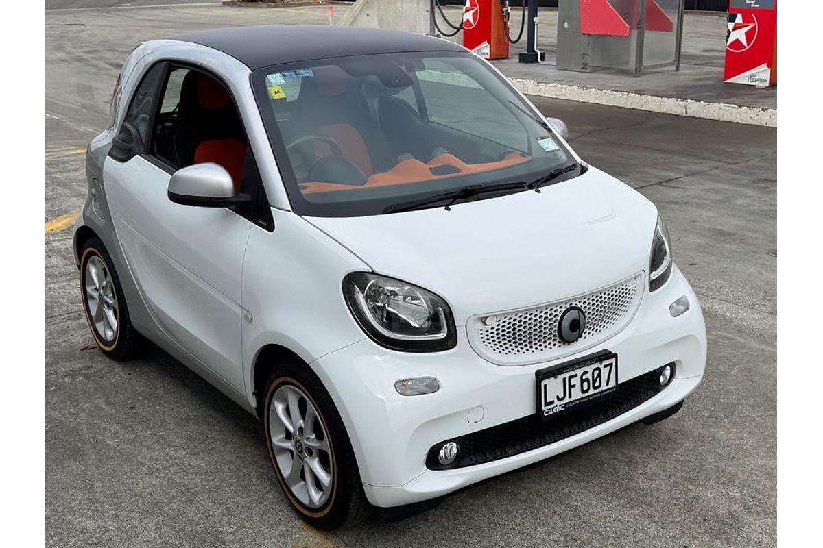 2015 smart FORTWO