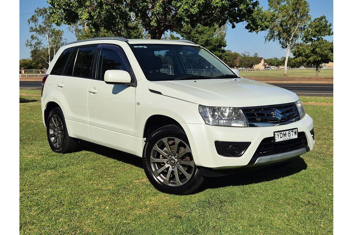 2016 Suzuki Grand Vitara Navigator JB
