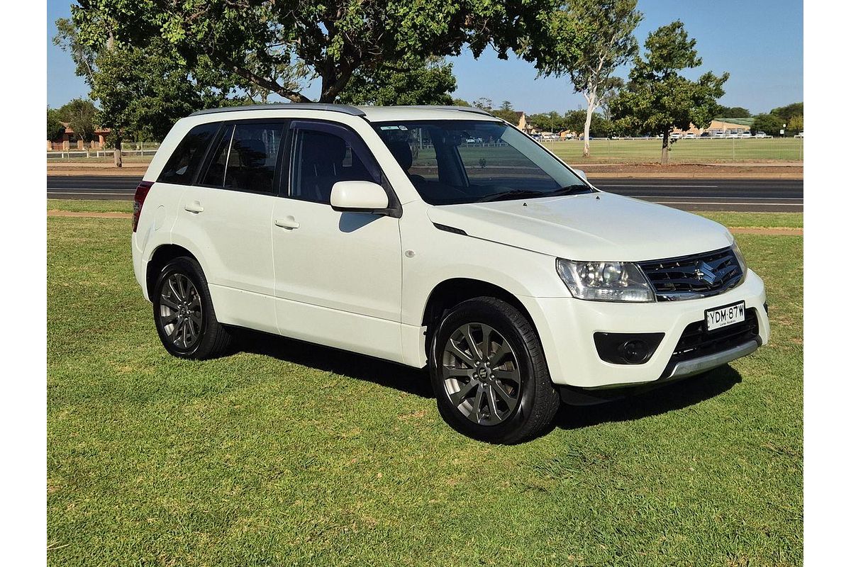 2016 Suzuki Grand Vitara Navigator JB