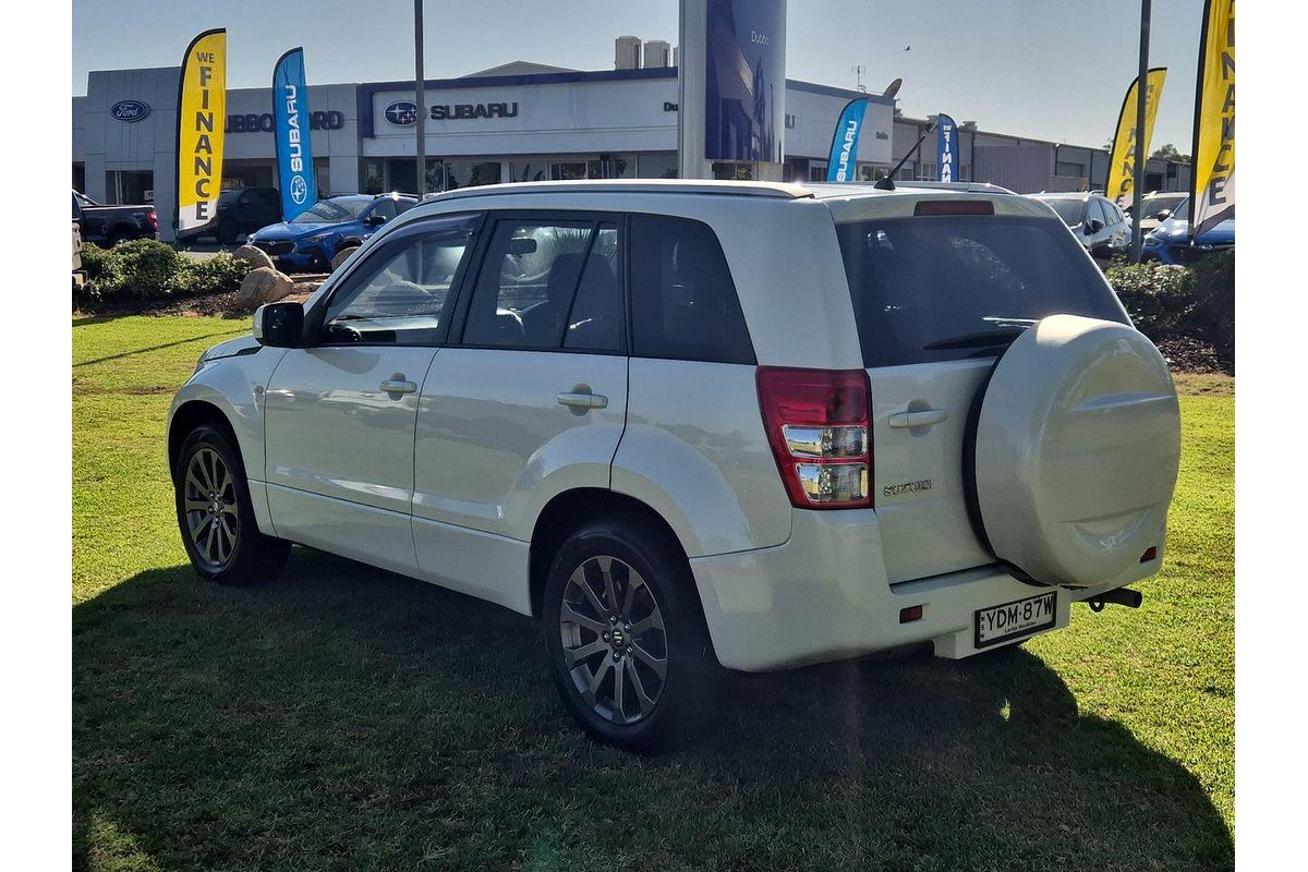 2016 Suzuki Grand Vitara Navigator JB