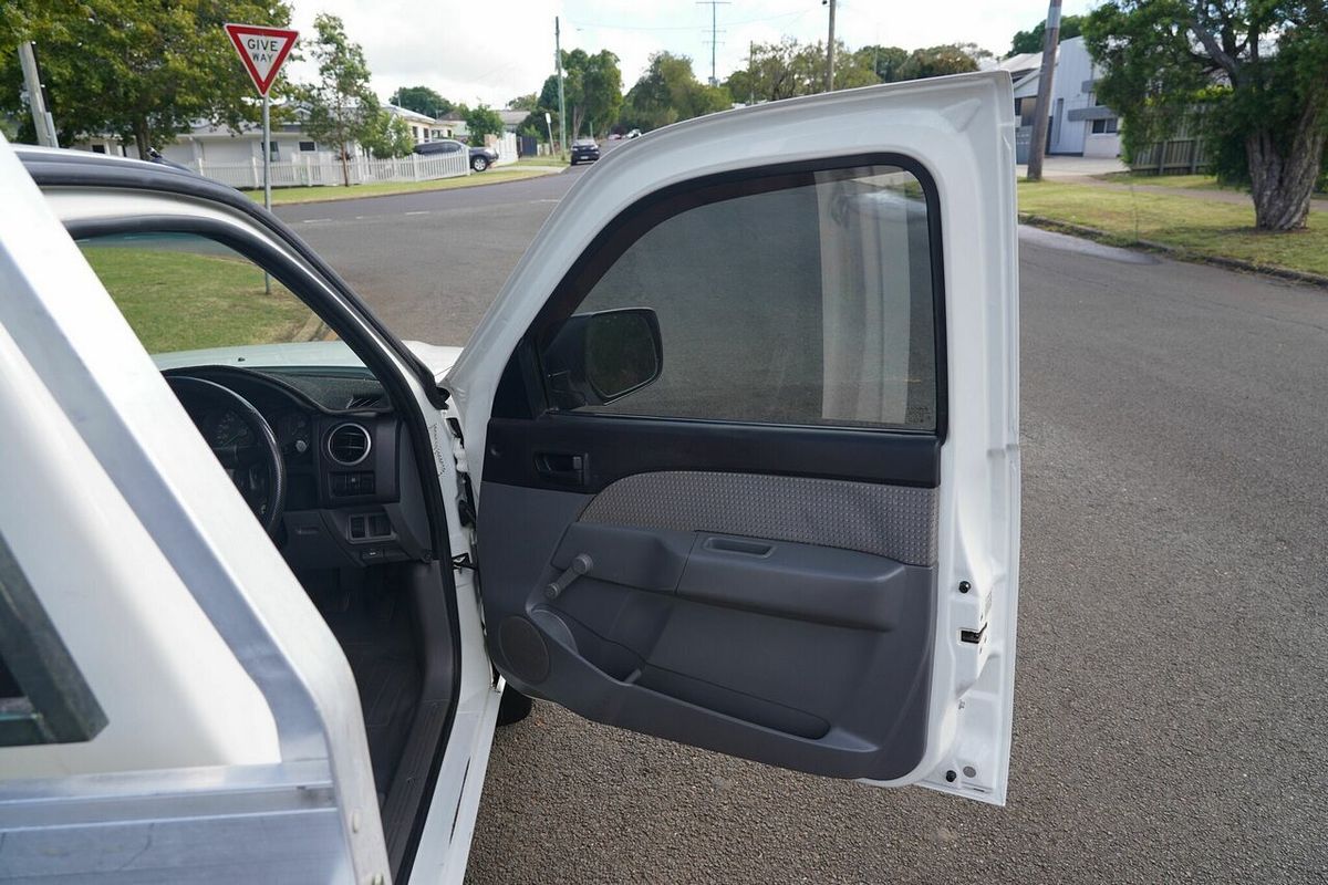 2008 Mazda BT-50 B2500 DX Rear Wheel Drive