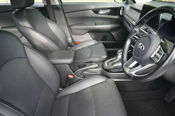 2019 Kia Cerato Sport + NAV BD MY19