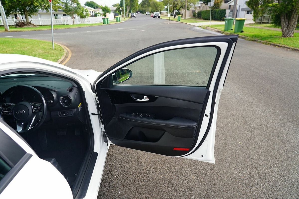 2019 Kia Cerato Sport + NAV BD MY19