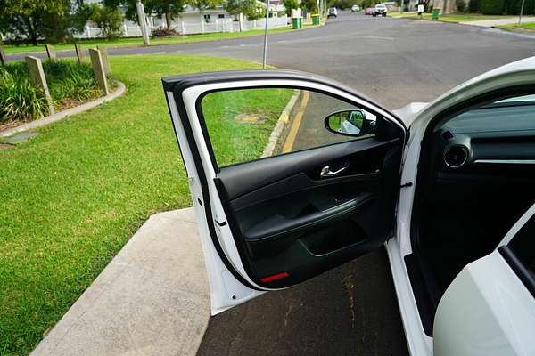 2019 Kia Cerato Sport + NAV BD MY19
