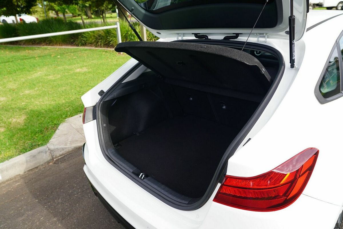2019 Kia Cerato Sport + NAV BD MY19