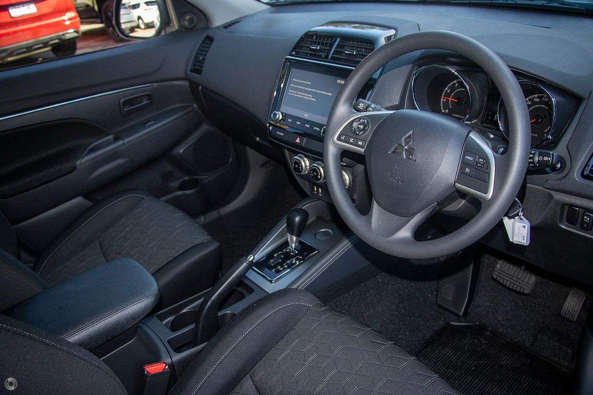 2024 Mitsubishi ASX ES XD