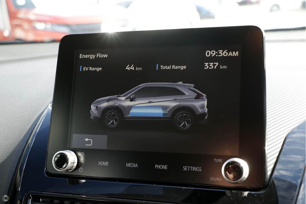 2024 Mitsubishi Outlander PHEV ES ZM