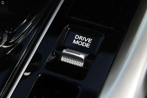 2024 Mitsubishi Outlander PHEV ES ZM