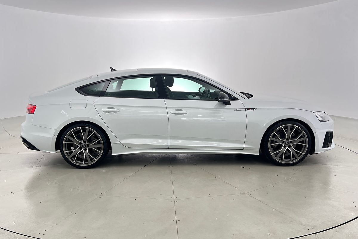 2021 Audi A5 45 TFSI S line F5
