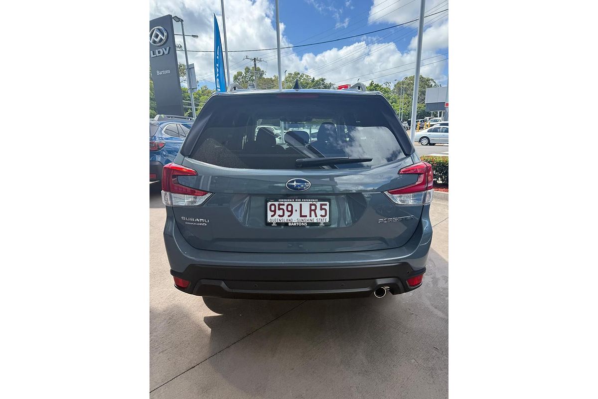 2024 Subaru Forester 2.5i Premium S5