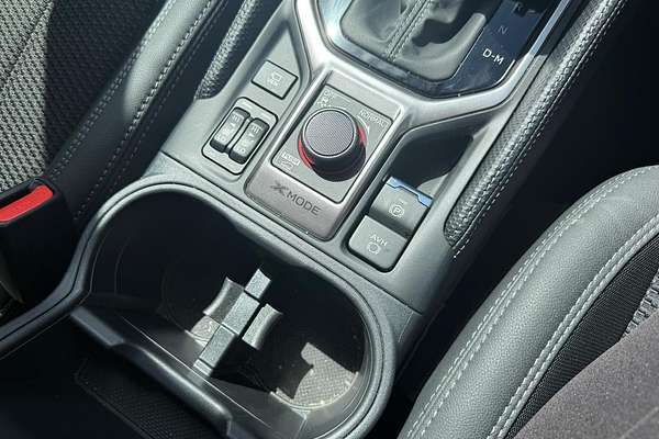 2024 Subaru Forester 2.5i Premium S5