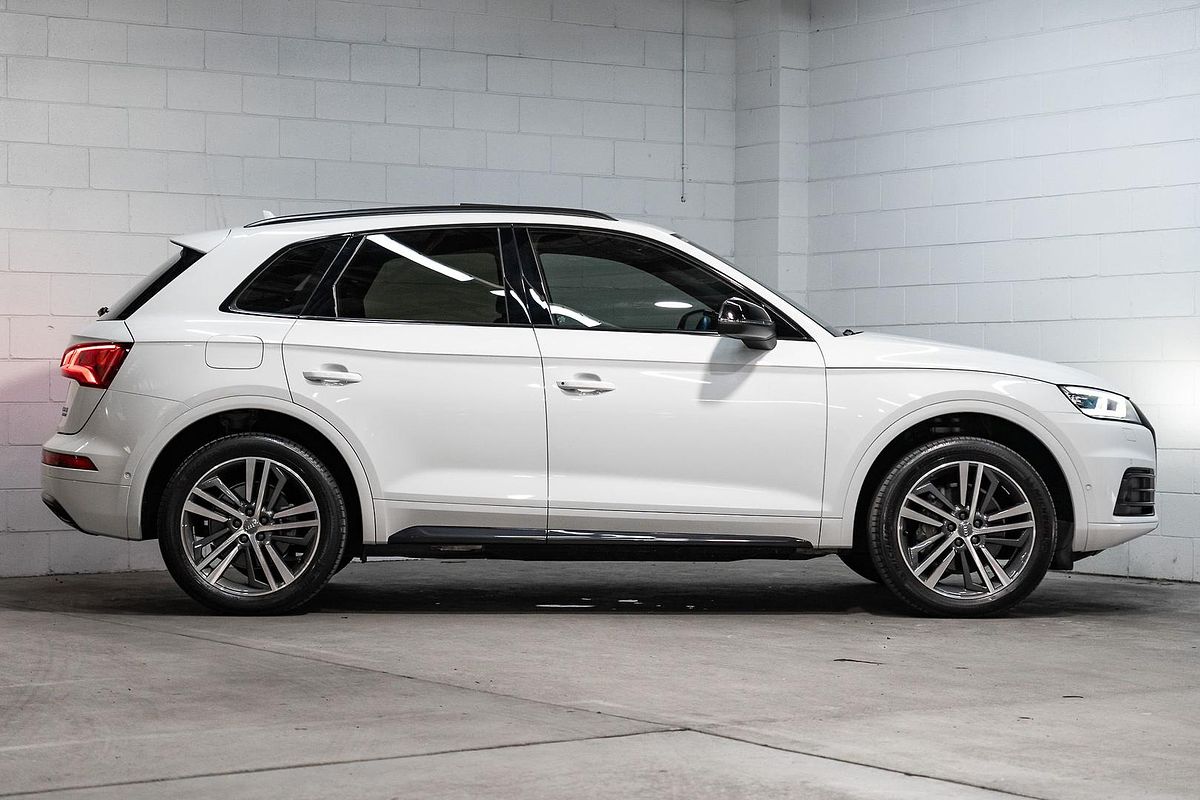 2020 Audi Q5 45 TFSI sport FY