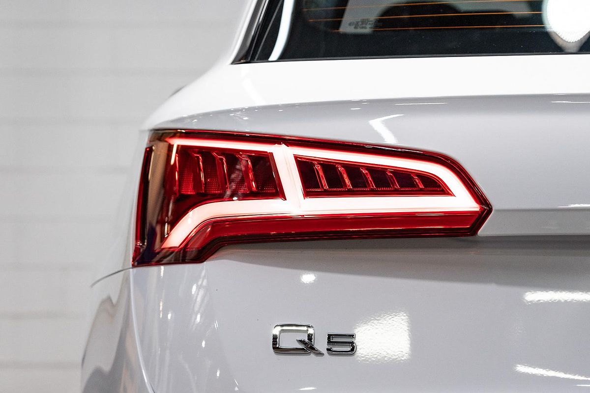 2020 Audi Q5 45 TFSI sport FY