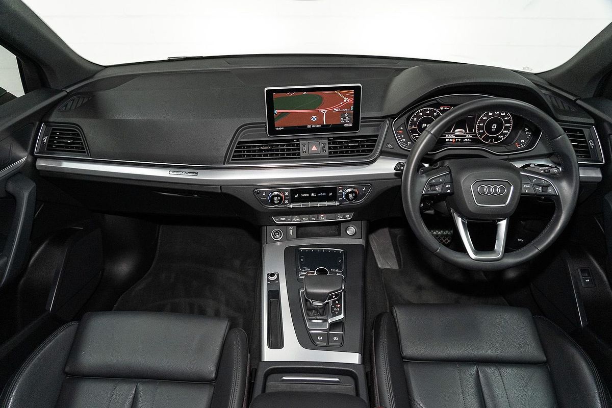 2020 Audi Q5 45 TFSI sport FY