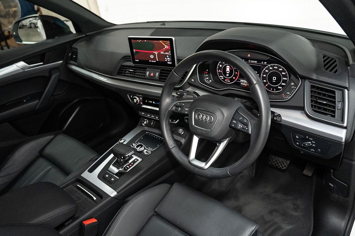 2020 Audi Q5 45 TFSI sport FY