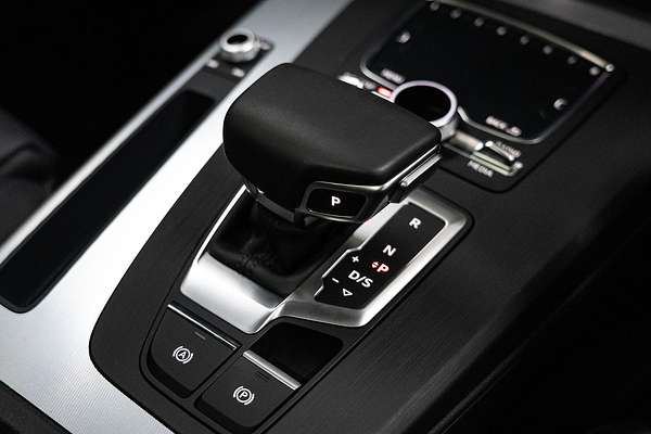 2020 Audi Q5 45 TFSI sport FY