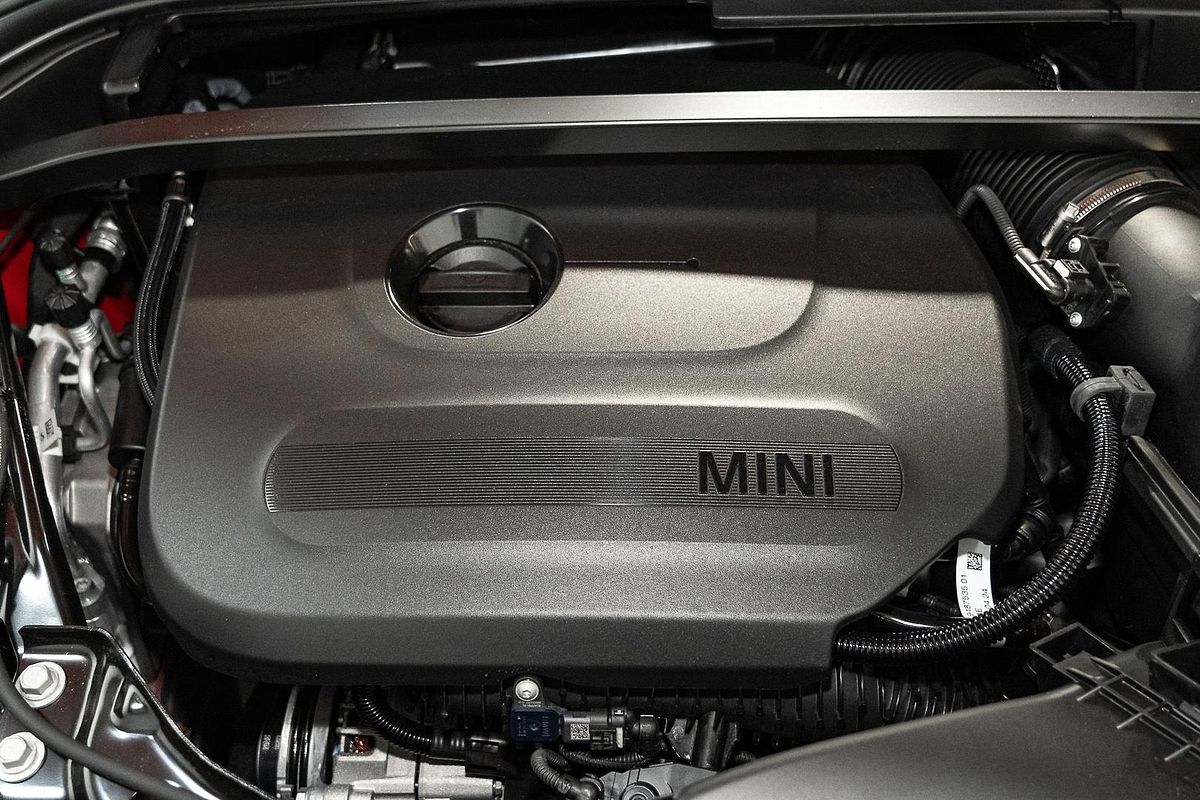 2024 MINI Countryman C Classic U25