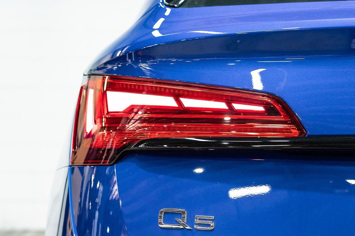 2022 Audi Q5 45 TFSI S Line FY