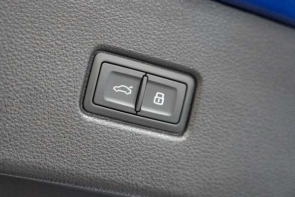 2022 Audi Q5 45 TFSI S Line FY