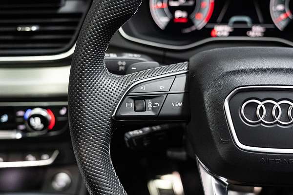 2022 Audi Q5 45 TFSI S Line FY