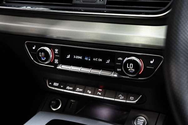 2022 Audi Q5 45 TFSI S Line FY