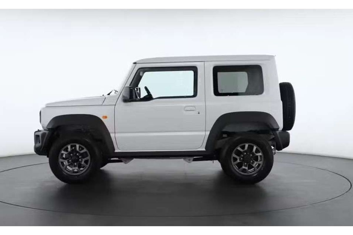 2025 Suzuki Jimny GLX GJ