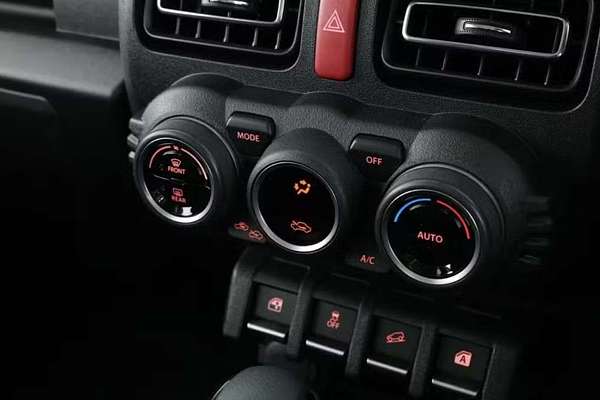2025 Suzuki Jimny GLX GJ