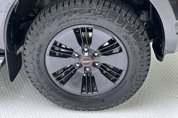 2022 Isuzu D-MAX X-TERRAIN 4X4