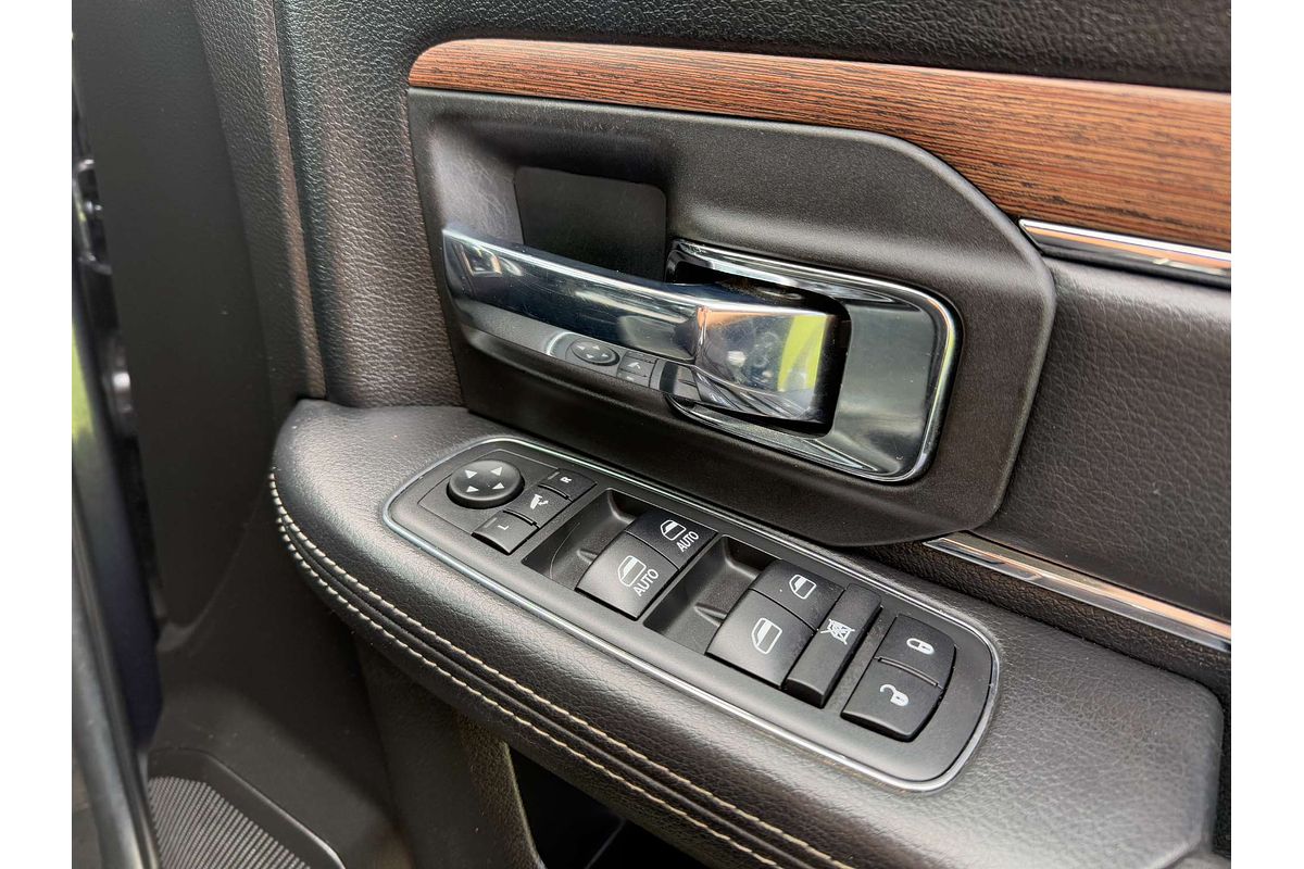 2019 RAM 1500 Laramie DS 4X4 SWB