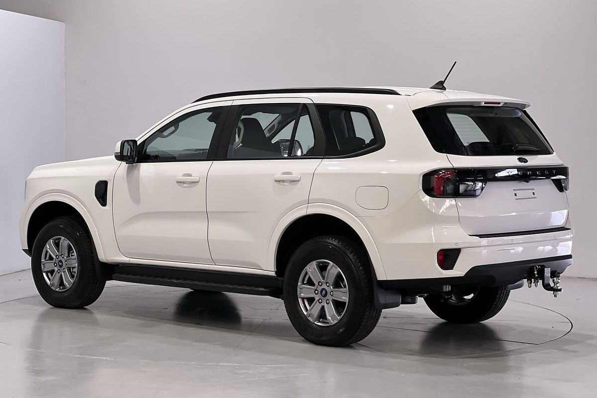 2024 Ford Everest Ambiente