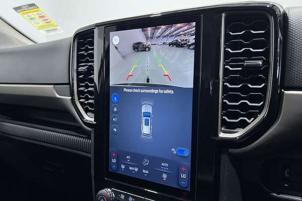 2024 Ford Everest Ambiente