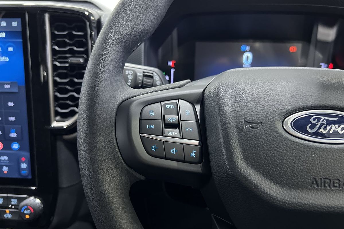 2024 Ford Everest Ambiente