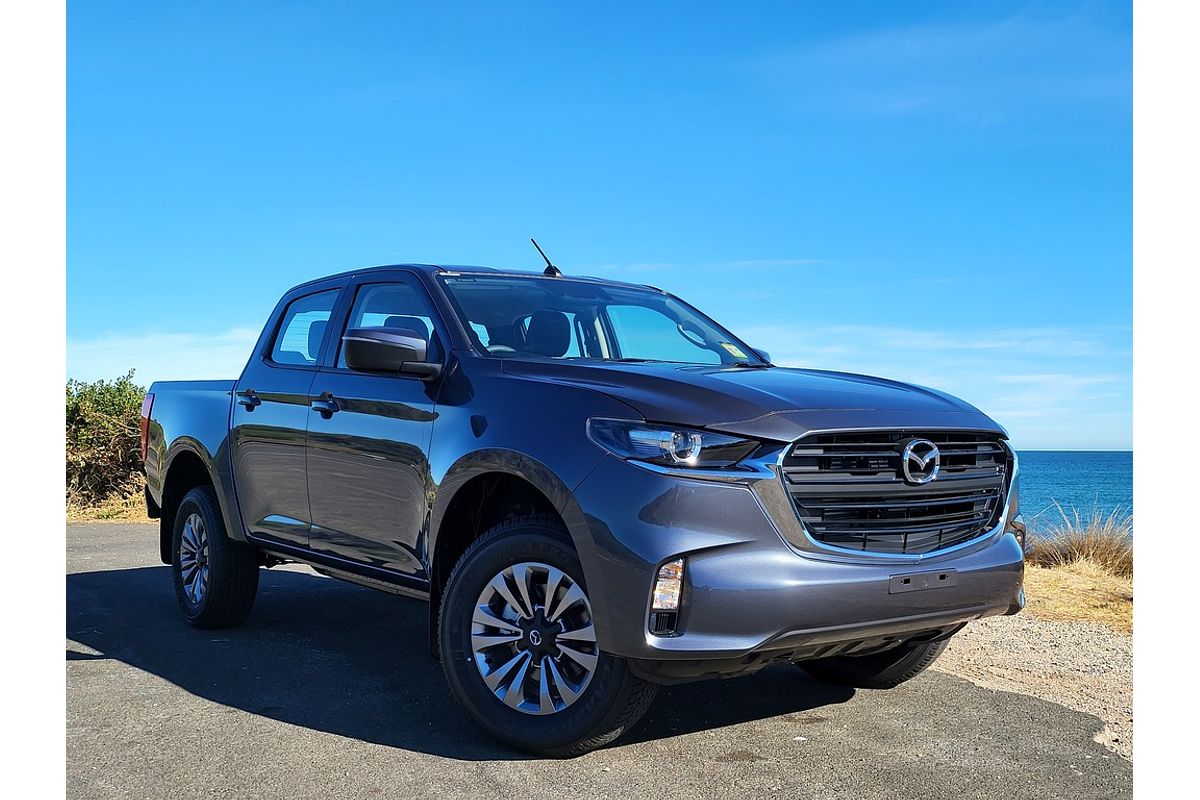 Mazda BT-50 F 6AUTO 3.0L DUAL CAB PICKUP XT 4X4