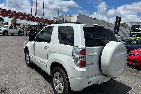 2015 Suzuki Grand Vitara Navigator JB