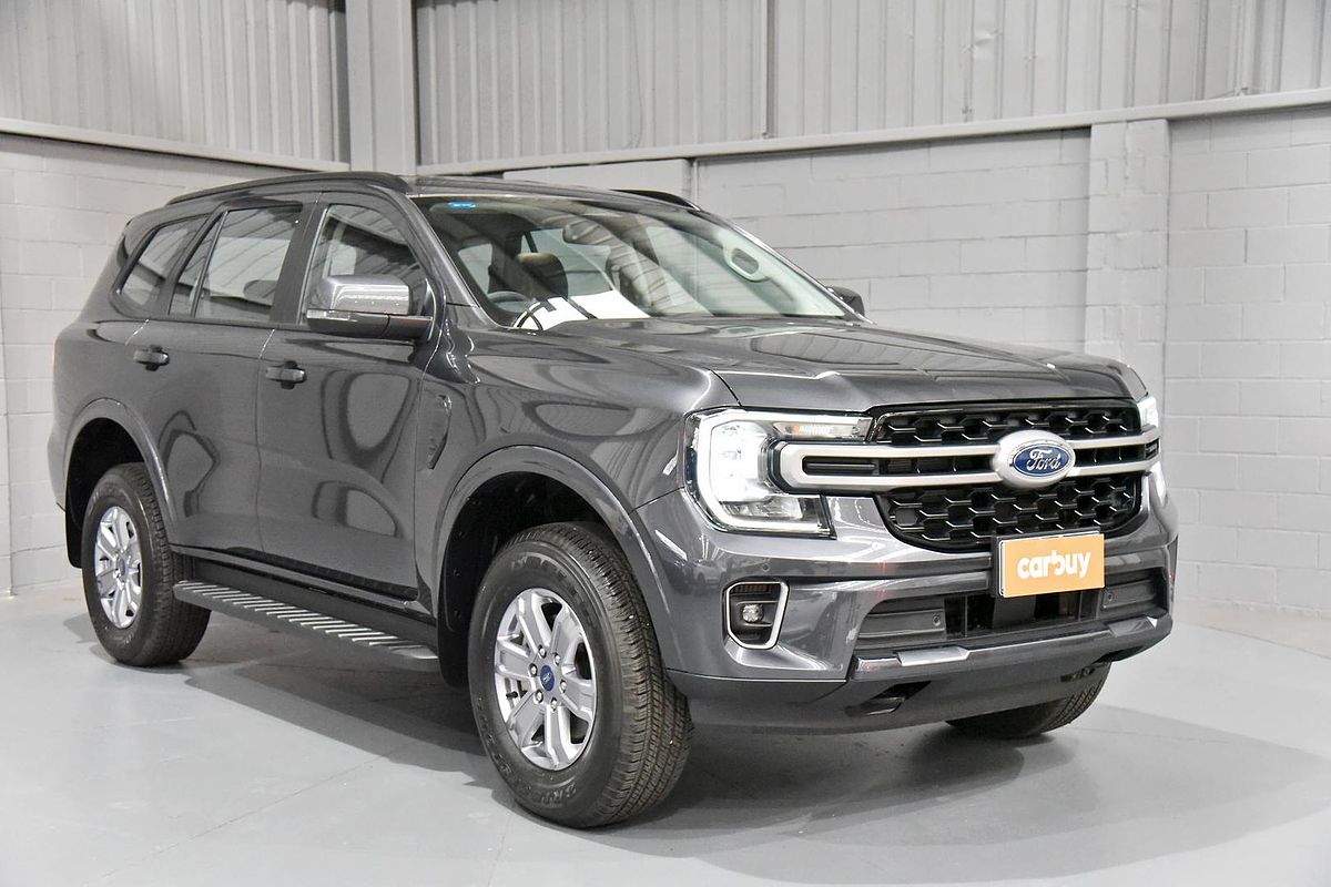 2024 Ford Everest Ambiente