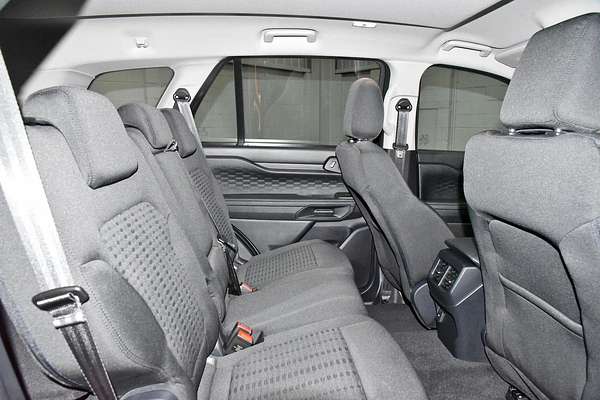 2024 Ford Everest Ambiente