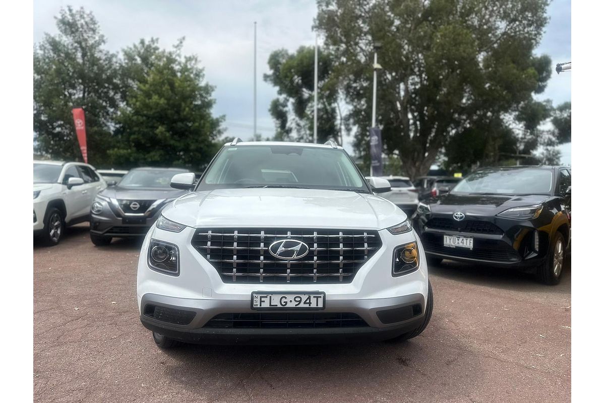 2024 Hyundai Venue Elite QX.V5