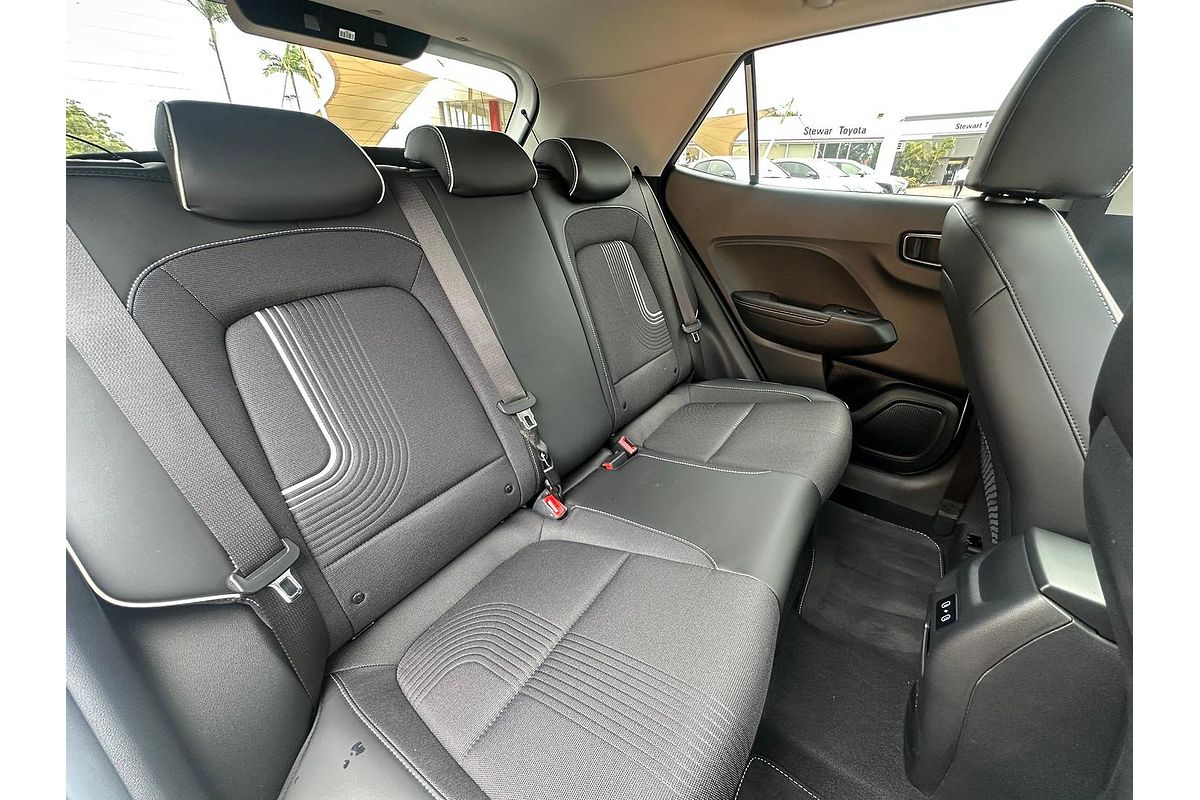 2024 Hyundai Venue Elite QX.V5