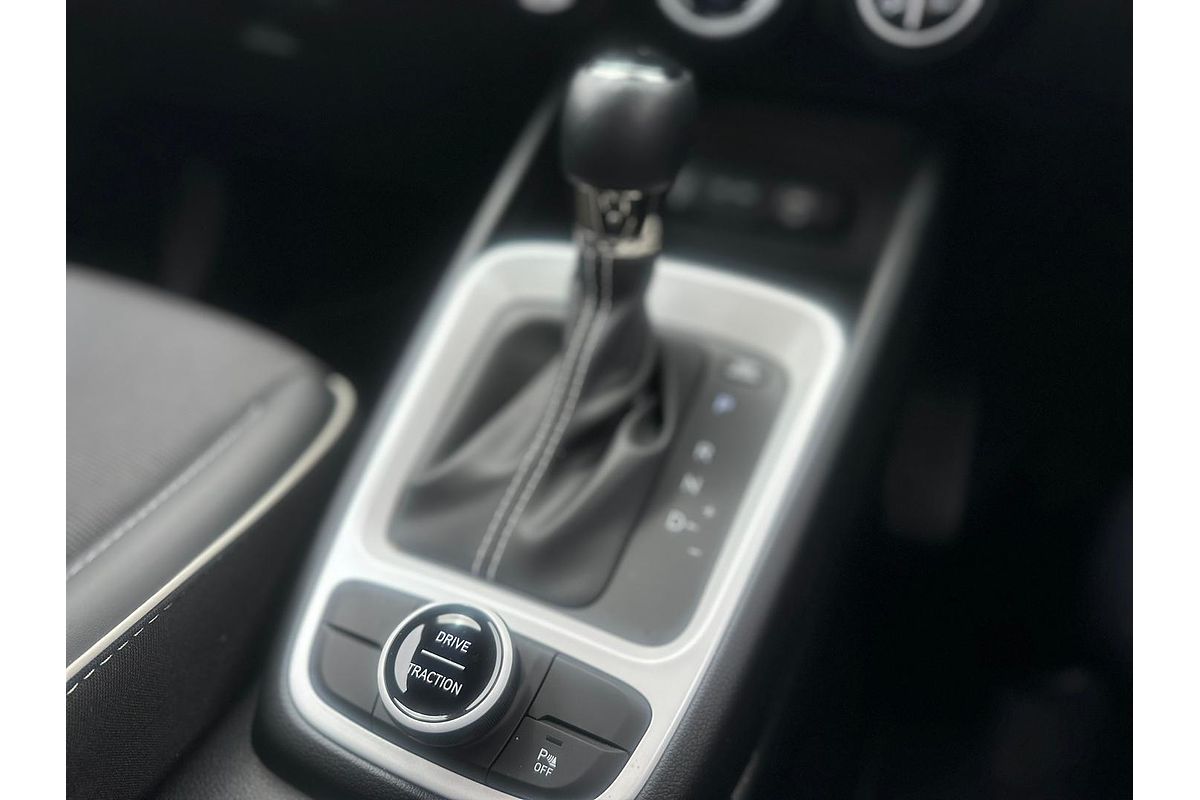 2024 Hyundai Venue Elite QX.V5
